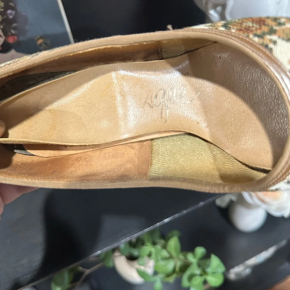 Vintage Handbag & Heel Set – Size 6 – Coordinated & Collectible